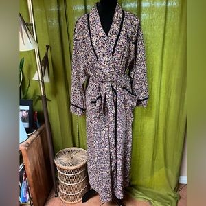 Vintage Natori II Floral Robe